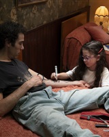 &copy; MANDARIN & COMPAGNIE / KALLOUCHE CINEMA / FRAKAS PRODUCTIONS / FRANCE 3 CINEMA 
Carole BETHUEL