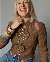 MAGALI LEON 
Frédérique Veysset