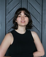 Portrait 2025 
© Louise LARROQUE