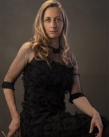 Julie Quesnay (Anès Doolaeghe)