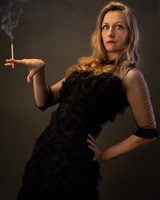 Julie Quesnay (Anès Doolaeghe)