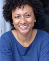 JULIANA SMITH 
