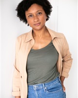 JULIANA SMITH 
