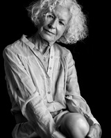 Evelyne Delmer, buste<br />Fred Dorst