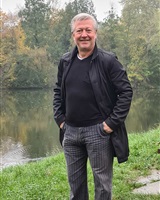FREDERIC BURET 
