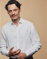 PORTRAIT 2025 
© Hugo HORSIN