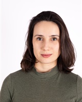 Portrait Pola - 8 février (Mukit Abdul Hamid)