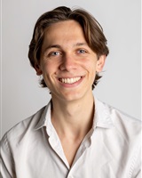 Portrait souriant<br />Zachariah Levens
