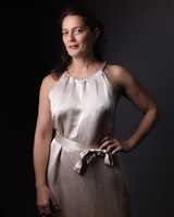 Céline EWAR<br />&copy; Clode Inside