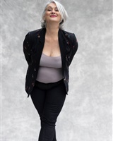 Photo 4<br />Anthea Cintract