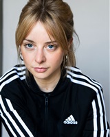 Portrait 2026 
&copy; Justine Rousselle