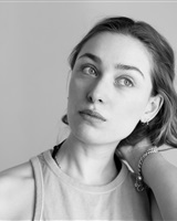 (Date : 2022)<br />India Lange