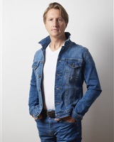 Vincent ACHERITEGUY veste jean - plan américain 569<br />© Tove JAKOBSSON