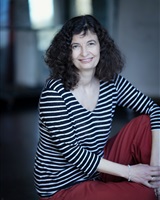 Christelle Frigout en pied<br />Olivier Allard