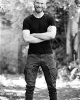 &copy; Manuel Abella