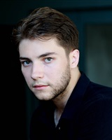 &copy; @ Béatrice Cruveiller