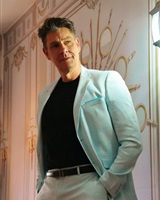 Costume 5<br />Stéhane Cambon