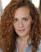 HEADSHOT<br />&copy; Julie Reggiani