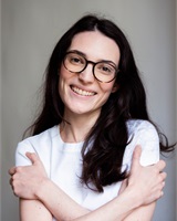 Portrait LLG lunettes<br />&copy; Sarah Salazar