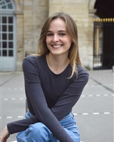 Illona Hoeltzel<br />