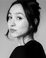 Marine Basset 
India Lange