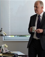 De l&acute;autre côté de la rue 