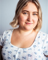 Photo portrait Noémie Giust<br />&copy; Liza Miri