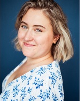 Photo portrait Noémie Giust<br />&copy; Liza Miri
