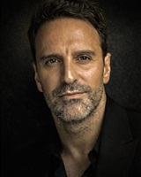 Julien Romano - Portrait 7<br />Isabelle G.