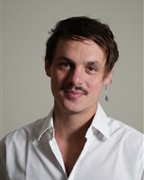 Face chemise blanche<br />Jean Paul Do Pham