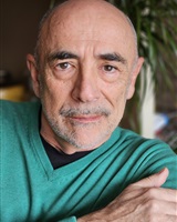portrait<br />