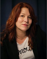 SONIA LEE SIEGEL 
