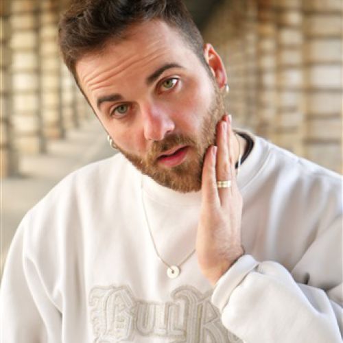 Thomas Rio- Fiche Artiste - Artiste interprète - AgencesArtistiques.com ...