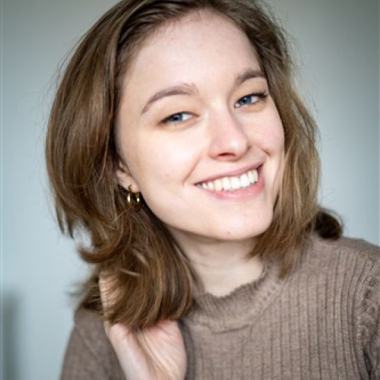 Esther Wahl