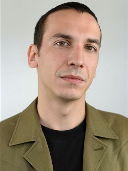 Alt