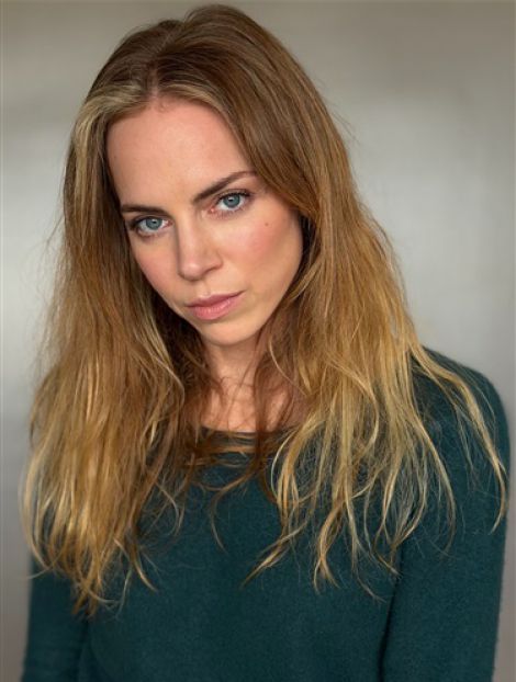 Dorothée DEBLATON