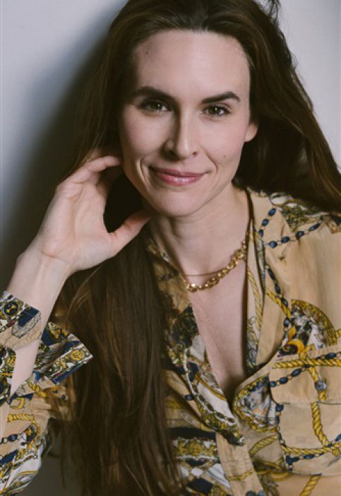 ALICIA WOLF