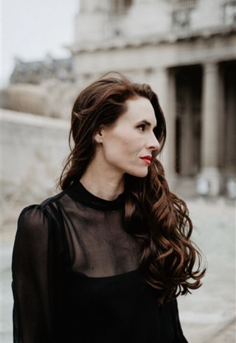 ALICIA WOLF