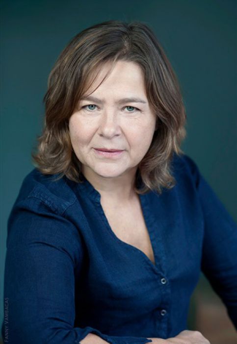 CHRISTINE SIREYZOL