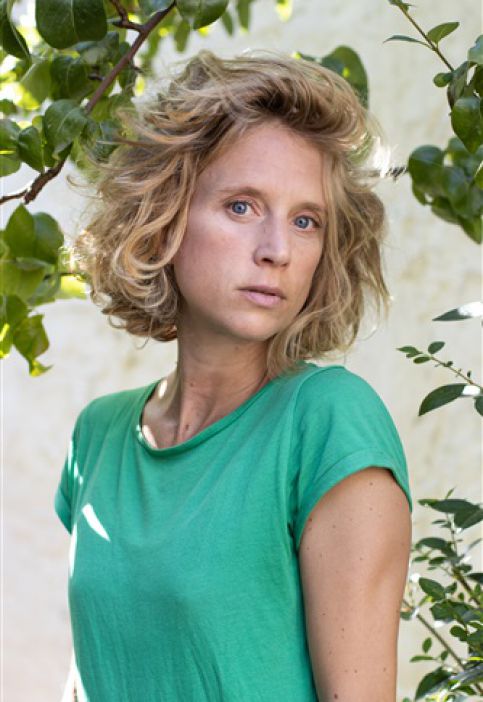 CAROLINE LAMBERT