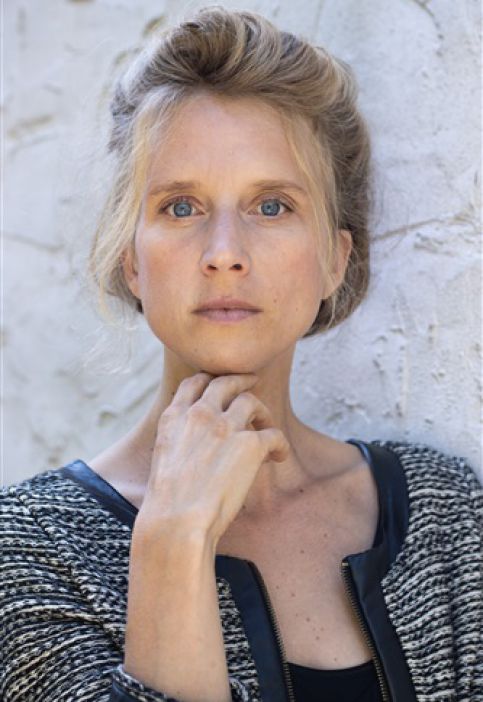 CAROLINE LAMBERT