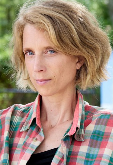 CAROLINE LAMBERT
