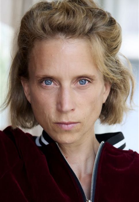 CAROLINE LAMBERT