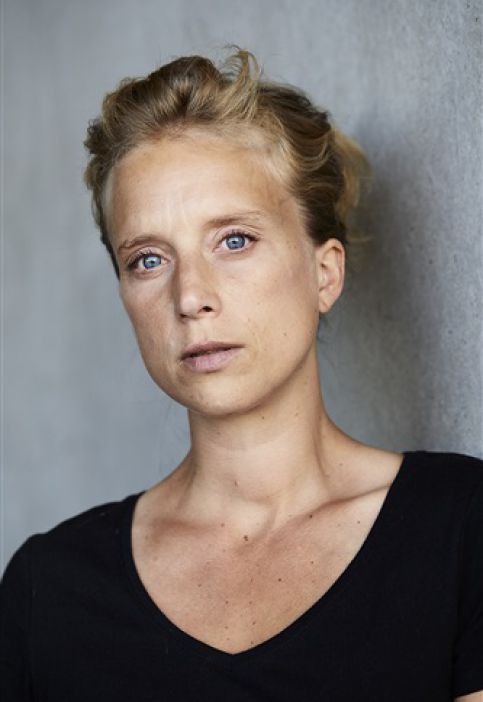 CAROLINE LAMBERT