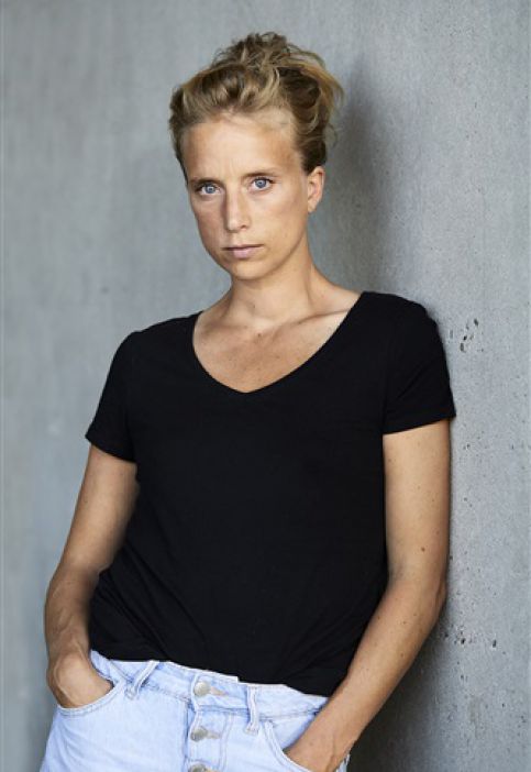 CAROLINE LAMBERT