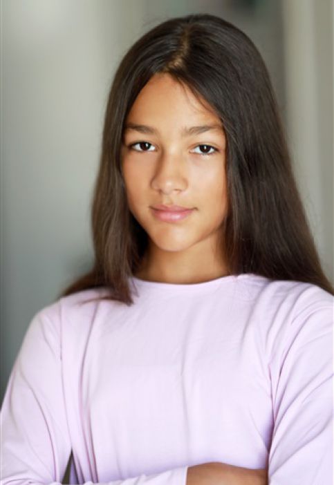 NINA LENOIR