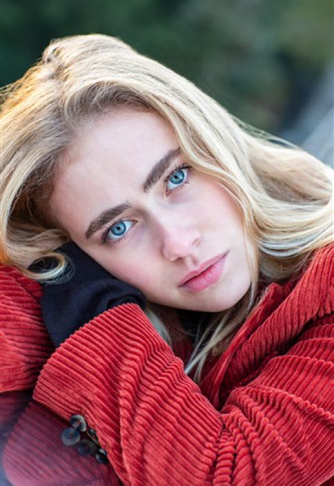MAÏA BRINGUE