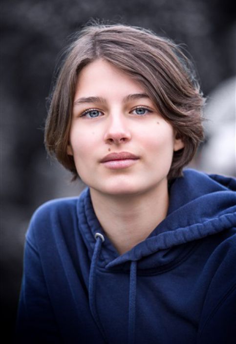 HANAÉ JOUSSERANDOT