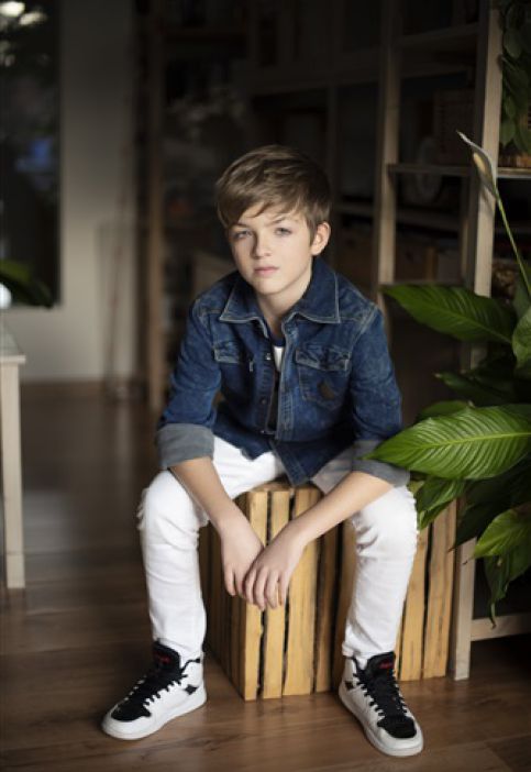 TOM DUPONT