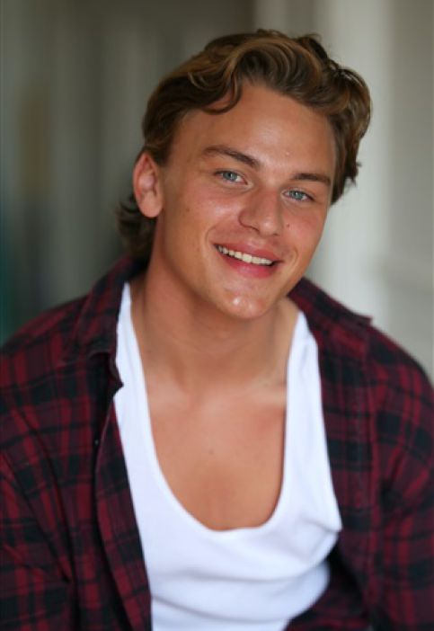 ENZO LORENTE